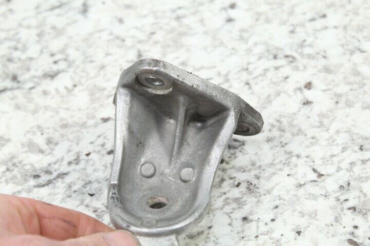 Snowmobile - 2017 SKI-DOO SUMMIT X 850 E-TEC 165IN Right MAG Motor Mount Bracket  512061027