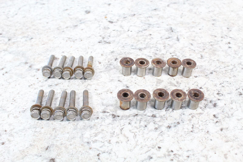 Watercraft - 2006 YAMAHA WAVERUNNER FX1000 FX CRUISER Sponson Bolts & Spacers  90105-08860-00