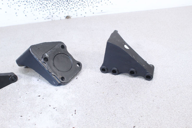 Watercraft - 2007 SEA-DOO GTI SE 4-Tec Motor Mounts Engine Brackets  420811790  420811780