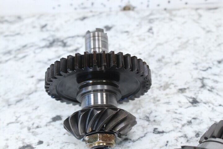 ATV - 2006 SUZUKI KING QUAD 700 Middle Drive Gear Bevel Set 24911-31G00 24921-31G00