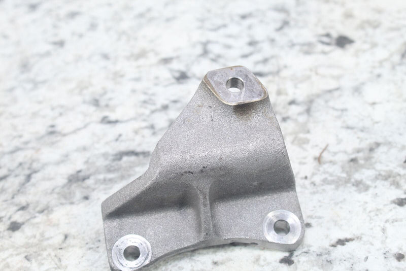 Snowmobile - 2006 ARCTIC CAT CROSSFIRE 700 Right Motor Mount Bracket 0708-461