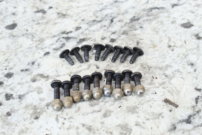 1994 YAMAHA WAVERUNNER PRO VXR 700 Rear Mat Bolts 90149-06968-00