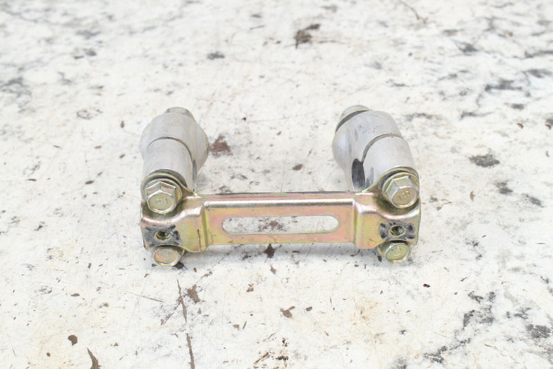 1986 HONDA TRX200SX 200 SX Handlebar Clamps 53130-HA0-680