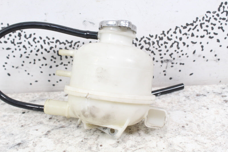 2017 SKI-DOO SUMMIT X 850 Burp Bottle Antifreeze Coolant Tank 509000970