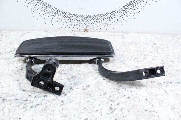 2012 HARLEY-DAVIDSON DYNA SWITCHBACK FLD 103 Right Floorboard Footrest 50621-06A