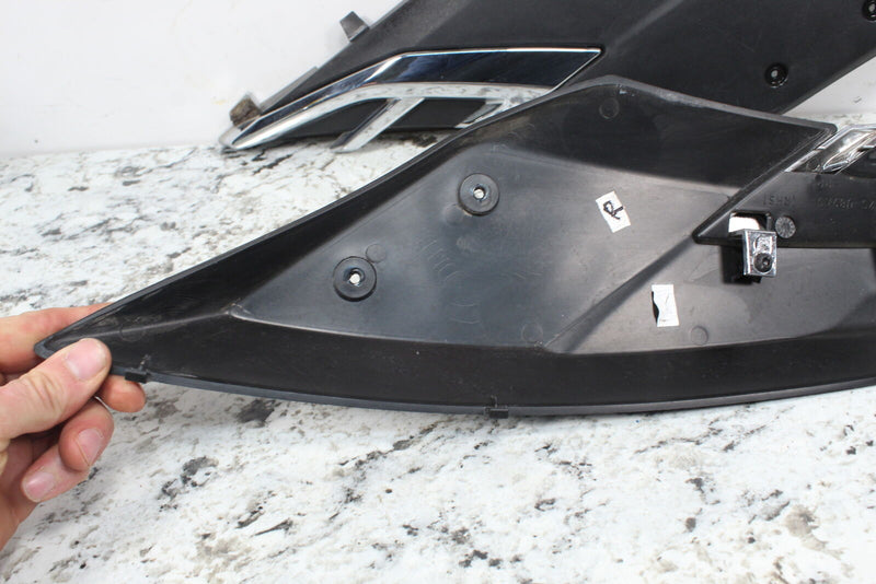 2015 YAMAHA WAVERUNNER FX CRUISER HO 1.8 Rear Side Covers Panels F2S-U890N-11-00