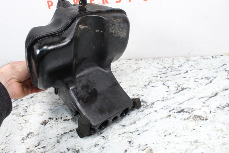 2004 SUZUKI DR200SE DR200 Air Box Housing Airbox Intake Cleaner 13700-42A01