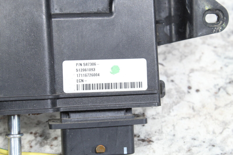 2017 SKI-DOO SUMMIT 850 SP ECM CDI ECU Ignition Module w/ Key - 512061093