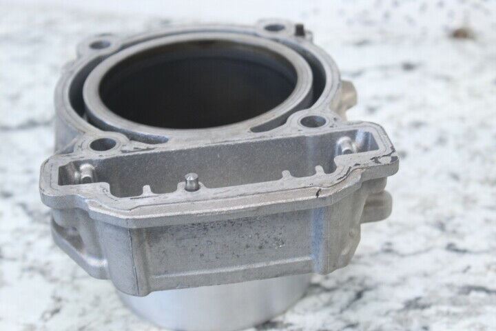 ATV - 2011 CAN-AM OUTLANDER 800 4X4 XT Front Or Rear Cylinder Jug 420613582