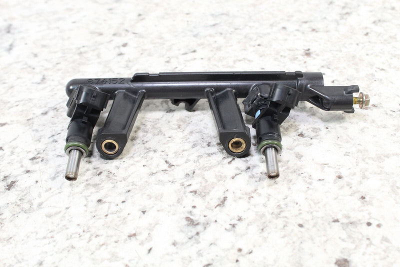 ATV - 2017 SKI-DOO SUMMIT 850 Injectors And Fuel Rail  420874842  420874152