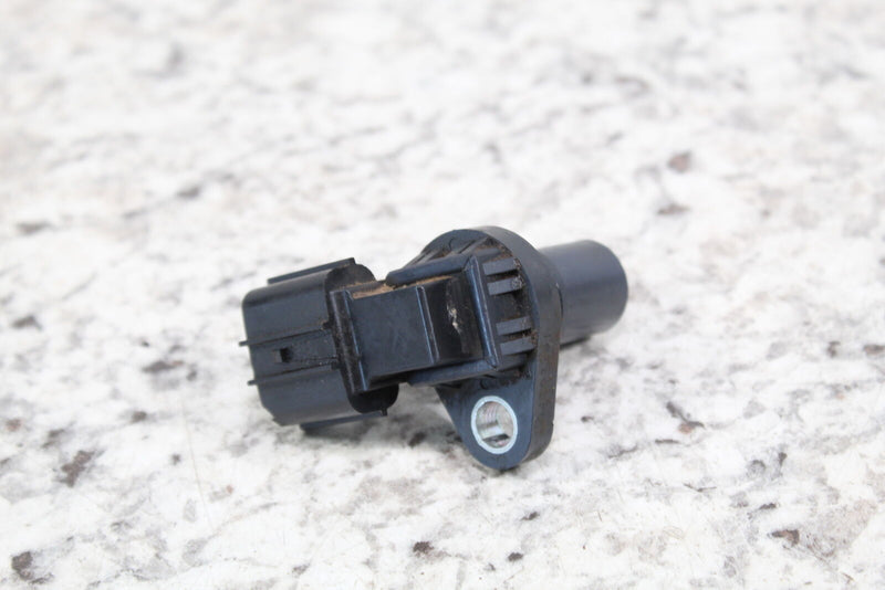 2008 KAWASAKI TERYX 750 Speed Sensor Sender  21176-1104