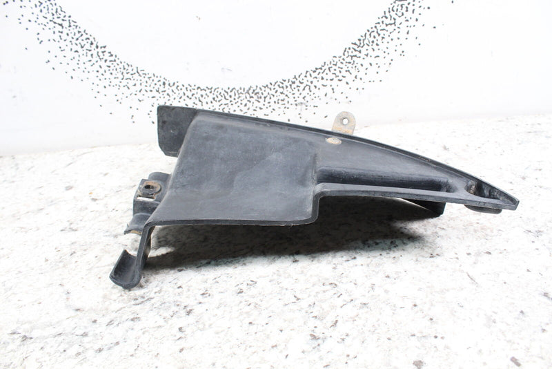 1986 HONDA TRX200SX 200 SX Front Right Inner Fender Body Panel  61862-HB3-000ZA