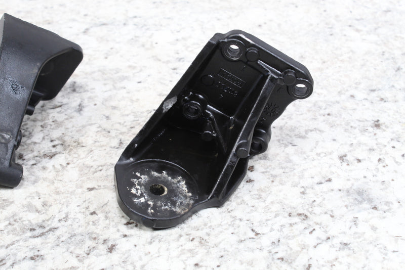 2011 SEA-DOO GTI 130 Motor Mounts Engine Brackets,  420811786 420811781