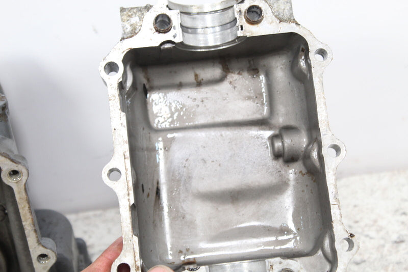 1984 HONDA 10HP 10 HP OUTBOARD Cylinder and Crankcase Assembly 11000-881-030KA - Watercraft