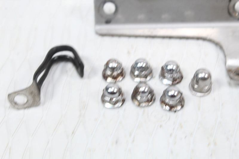 1984 HONDA 10HP 10 HP OUTBOARD Intake Manifold Nuts and Bracket 30586-881-010 - Watercraft