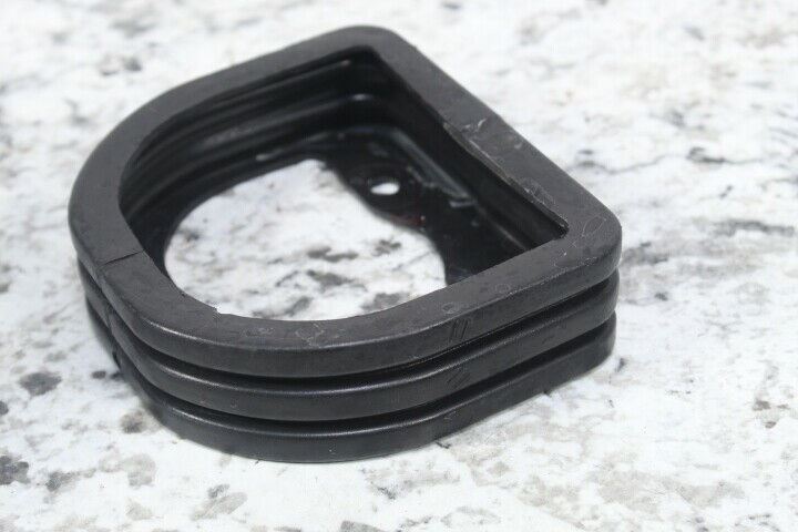 1993 SEA-DOO GTX 580 587 Steering Post Cover Collar 277000091