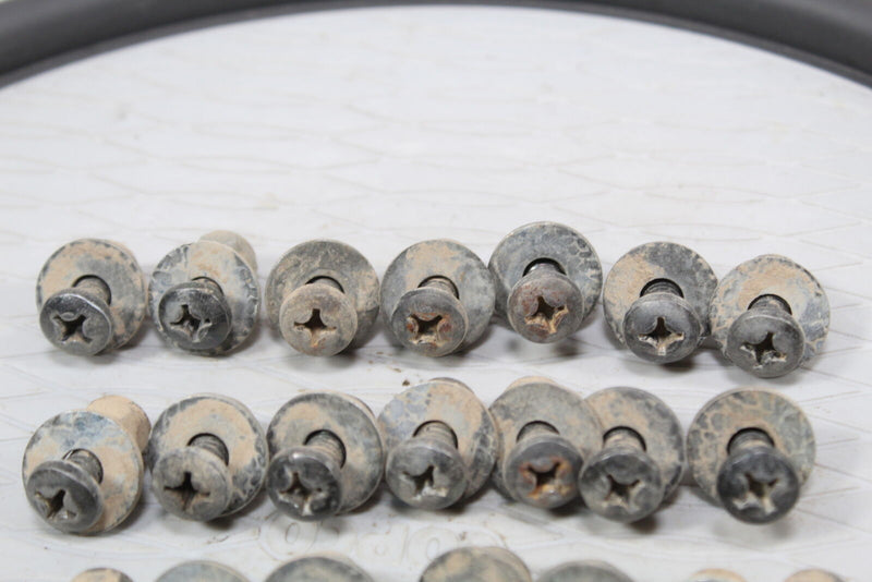 1994 POLARIS 300 4X4 Rear Mud Guard Mounting Bolts & Bracket 7512282 5211131-067 - ATV