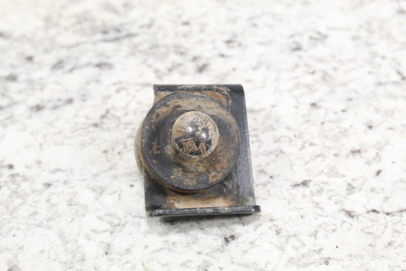 1994 POLARIS 300 4X4 Right Exhaust Bracket Support & Dampers 5220901-067 5410241 - ATV