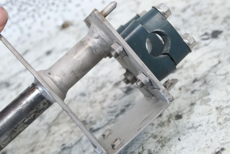 1994 YAMAHA WAVERUNNER PRO VXR 700 Steering Column Stem Post FN8-61541-01-00