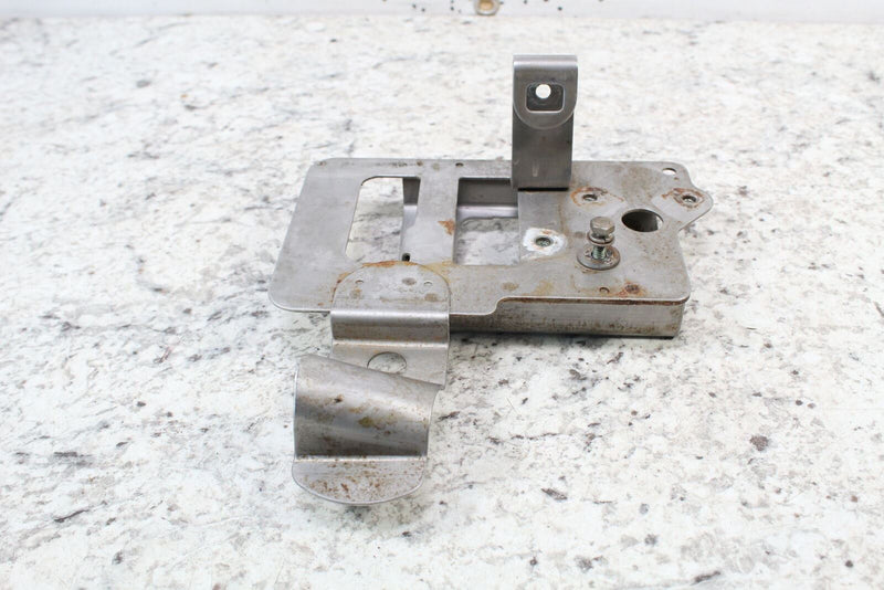 1996 KAWASAKI ZXI 1100 Unit Bracket ECU Mount CDi  11048-3766