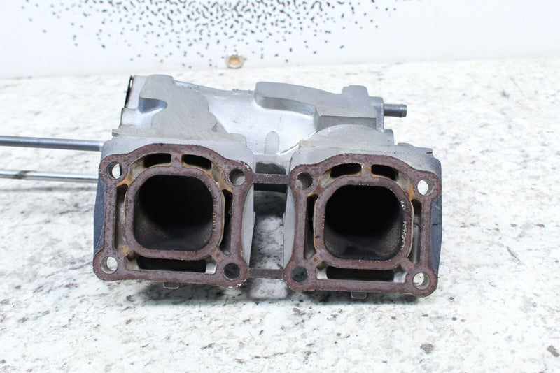1996 YAMAHA WAVERAIDER 760 Exhaust Manifold Y Pipe Header  64X-14711-00-9M