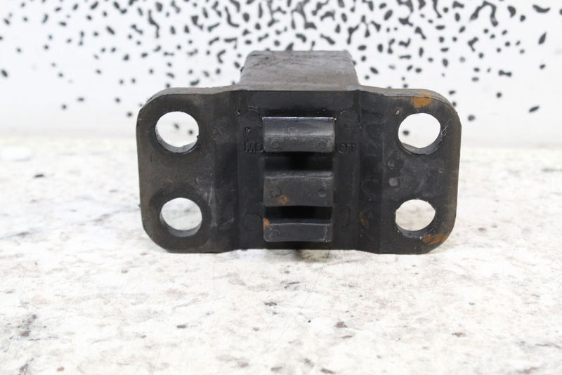 1996 YAMAHA WAVERAIDER 760 Motor Mount Engine Damper Stopper  62T-44532-10-00