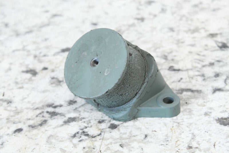 1996 YAMAHA WAVERAIDER 760 Motor Mount Engine Mounting 63M-44517-01-5B,