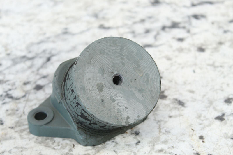 1996 YAMAHA WAVERAIDER 760 Motor Mount Engine Mounting 63M-44517-01-5B,