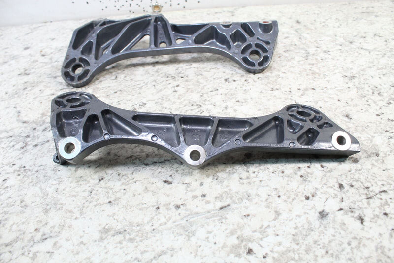 1996 YAMAHA WAVERAIDER 760 Motor Mounts Engine Supports  6R7-21425-00-94