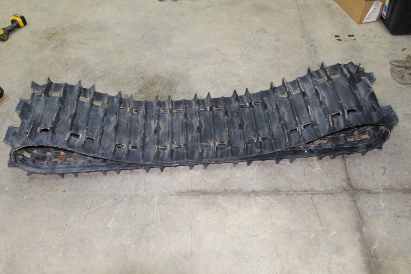 1998 SKI-DOO SUMMIT X 670 136’’x 15’’x 2’’ Track 570212000
