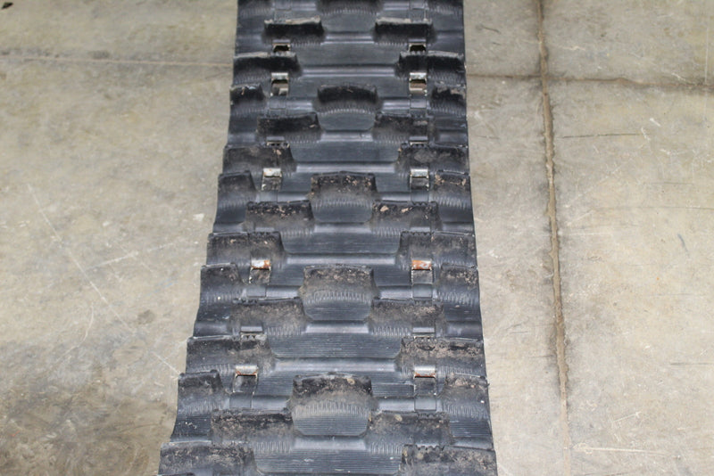 1998 SKI-DOO SUMMIT X 670 136’’x 15’’x 2’’ Track 570212000