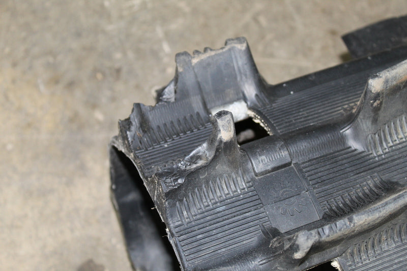 1998 SKI-DOO SUMMIT X 670 136’’x 15’’x 2’’ Track 570212000