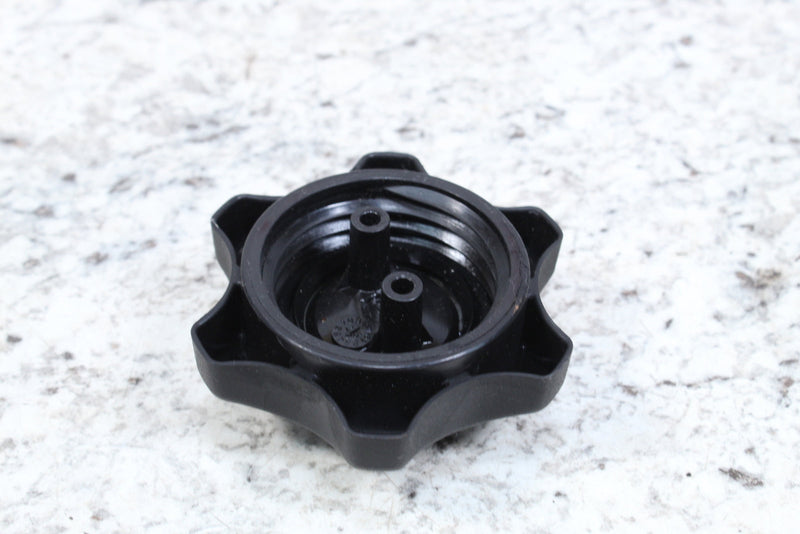 1998 SKI-DOO SUMMIT X 670 Oil Tank Cap Lid 572071000
