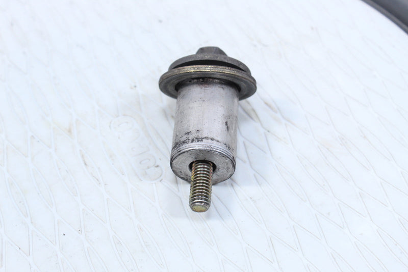 1998 SKI-DOO SUMMIT X 670 Secondary Clutch Bolt & Extension 222086565 504091600