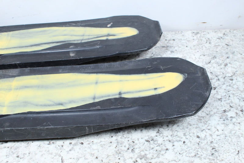 1998 SKI-DOO SUMMIT X 670 Simmons Skis Pair Set