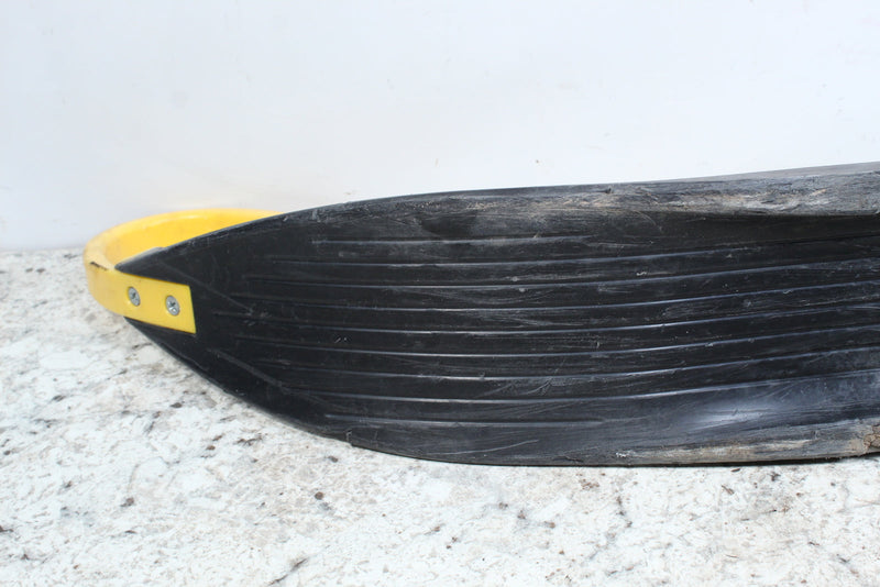 1998 SKI-DOO SUMMIT X 670 Simmons Skis Pair Set