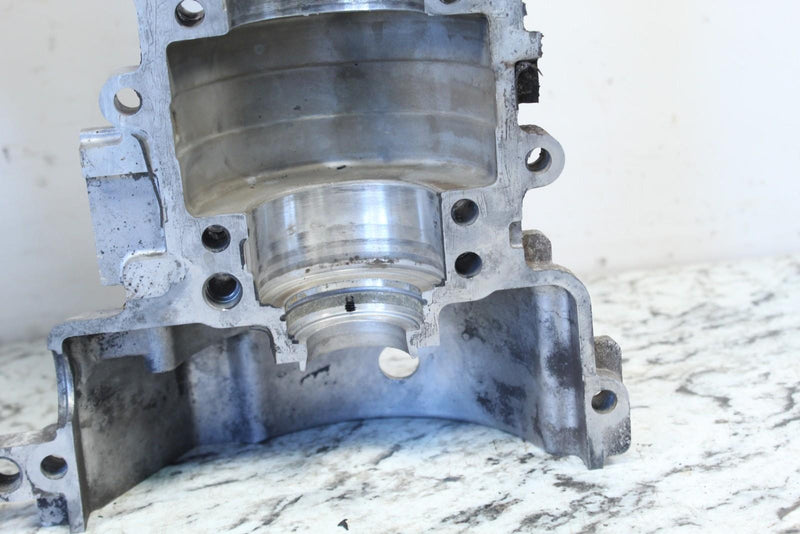 1998 YAMAHA MOUNTAIN MAX 700 Crank Cases Main Crankcases 8CH-15100-01-00 - Snowmobile