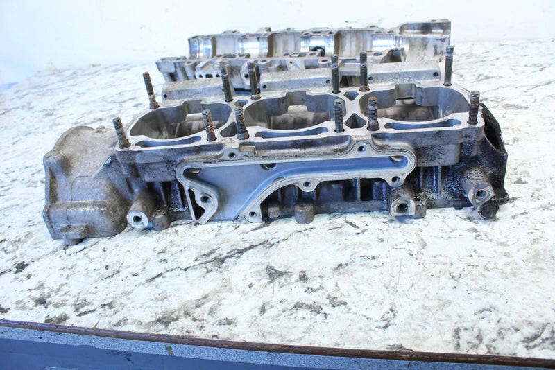 1998 YAMAHA MOUNTAIN MAX 700 Crank Cases Main Crankcases 8CH-15100-01-00 - Snowmobile