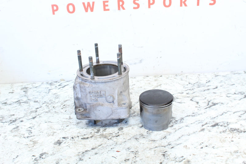 1998 YAMAHA MOUNTAIN MAX 700 Cylinder Cylinders Jug 8CH-11311-01-00 - Snowmobile