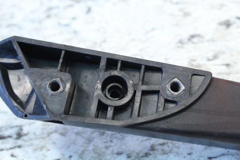 1998 YAMAHA MOUNTAIN MAX 700 Front Bumper Grab Handle 8CR-77511-00-00 - Snowmobile