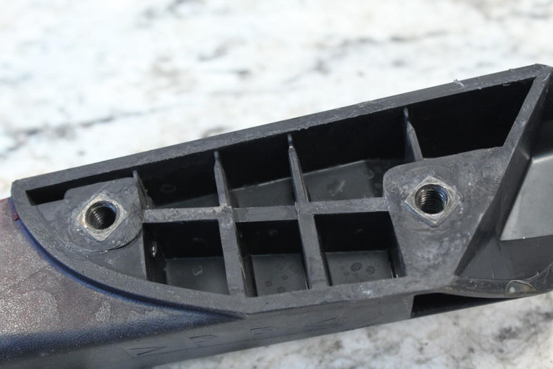 1998 YAMAHA MOUNTAIN MAX 700 Front Bumper Grab Handle 8CR-77511-00-00 - Snowmobile