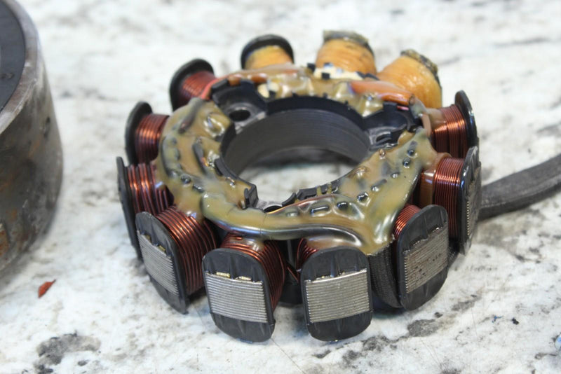 1998 YAMAHA MOUNTAIN MAX 700 Stator Alternator 8CH-85510-01-00 8CH-85510-02-00 - Snowmobile