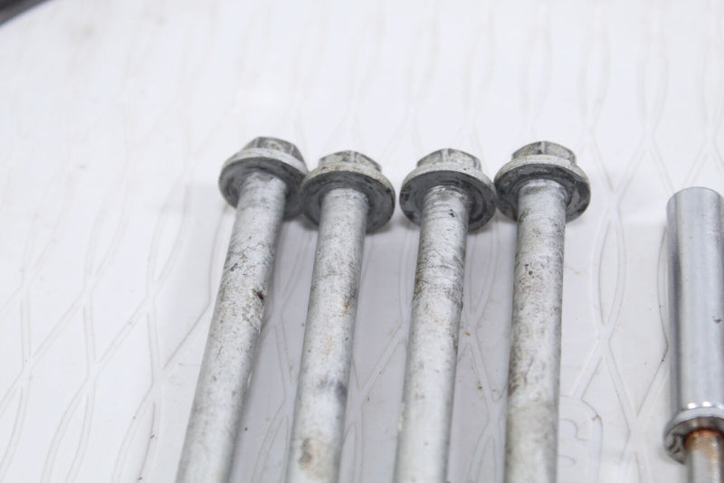 1998 YAMAHA WAVERUNNER GP800 Carburetor Intake Mounting Bolts 90105-08M59-00 - Watercraft