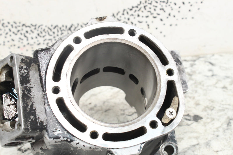 1998 YAMAHA WAVERUNNER GP800 Cylinder 66E-W1130-00-94 66E-11311-00-94