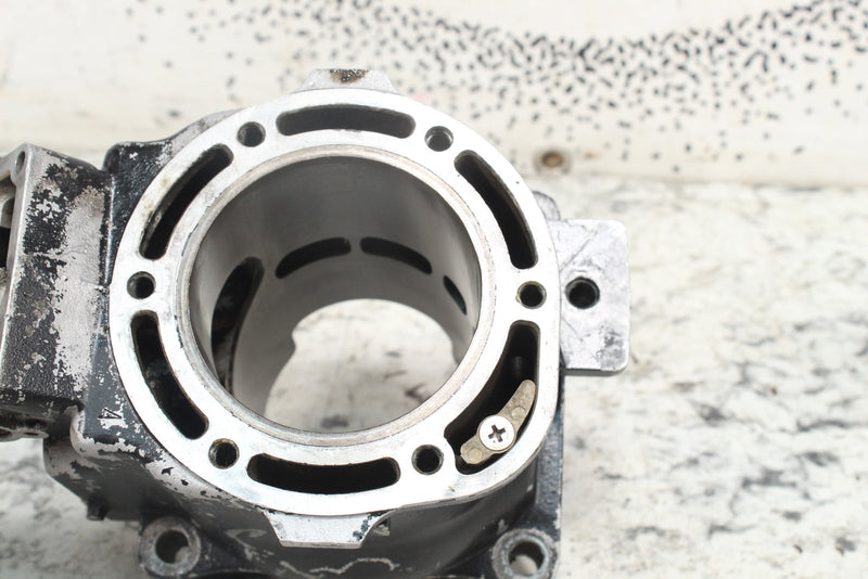 1998 YAMAHA WAVERUNNER GP800 Cylinder 66E-W1130-00-94 66E-11311-00-94