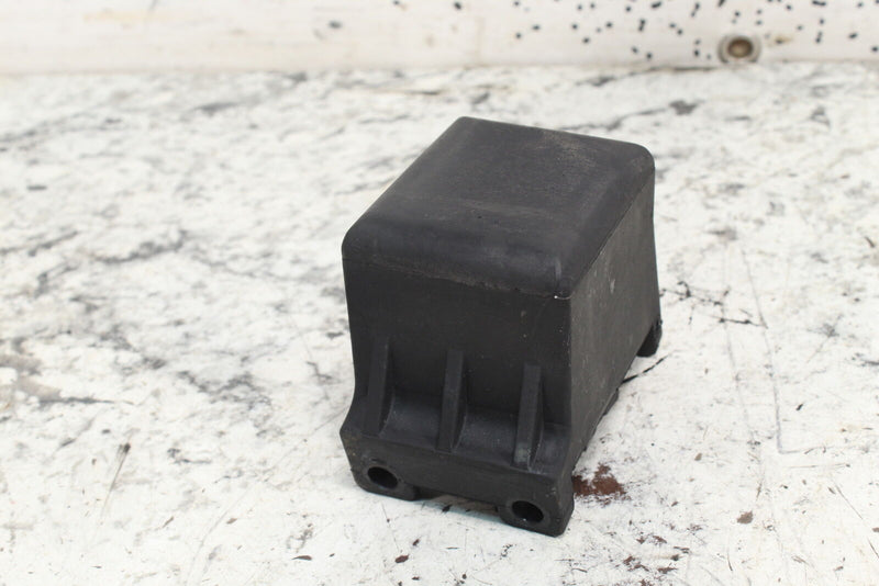 1998 YAMAHA WAVERUNNER GP800 Engine Motor Damper Mount 66E-44532-00-00 - Watercraft