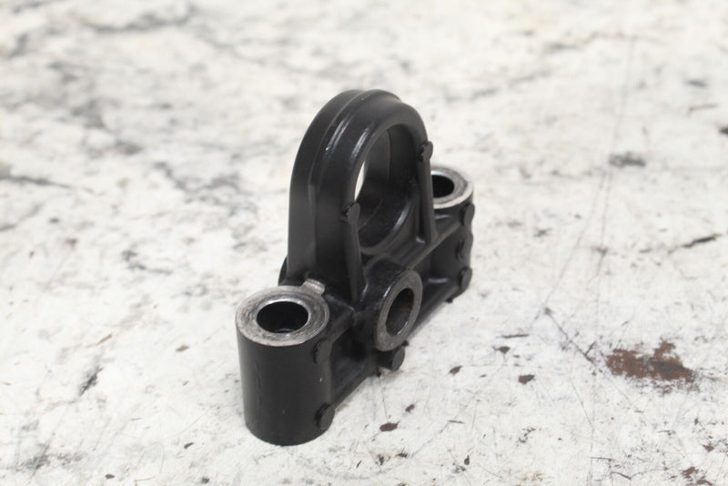 1998 YAMAHA WAVERUNNER GP800 Exhaust Muffler Bracket Mount Stay 66E-14771-00-94 - Watercraft