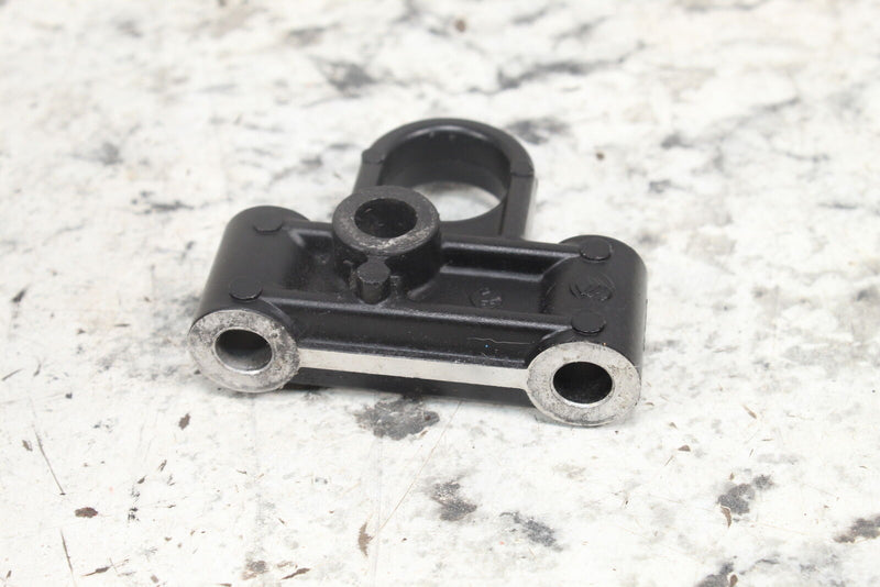 1998 YAMAHA WAVERUNNER GP800 Exhaust Muffler Bracket Mount Stay 66E-14771-00-94 - Watercraft
