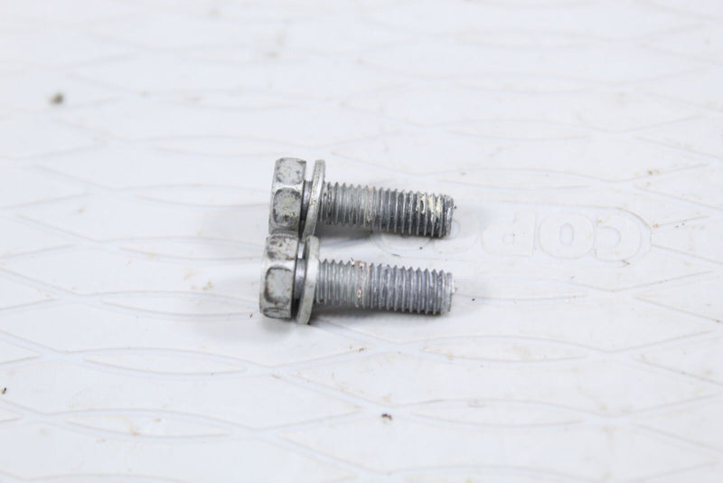 1998 YAMAHA WAVERUNNER GP800 Oil Pump Mounting Bolts 97095-06020-00 - Watercraft