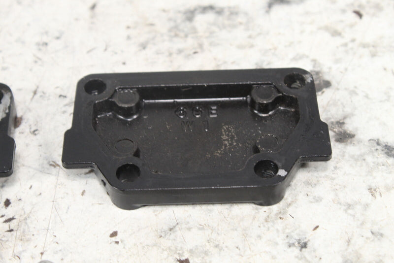 1998 YAMAHA WAVERUNNER GP800 Powervalve Caps Covers 66E-1131M-00-8P - Watercraft